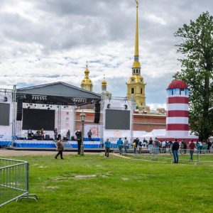 Сценический комплекс 12×10 м с порталами